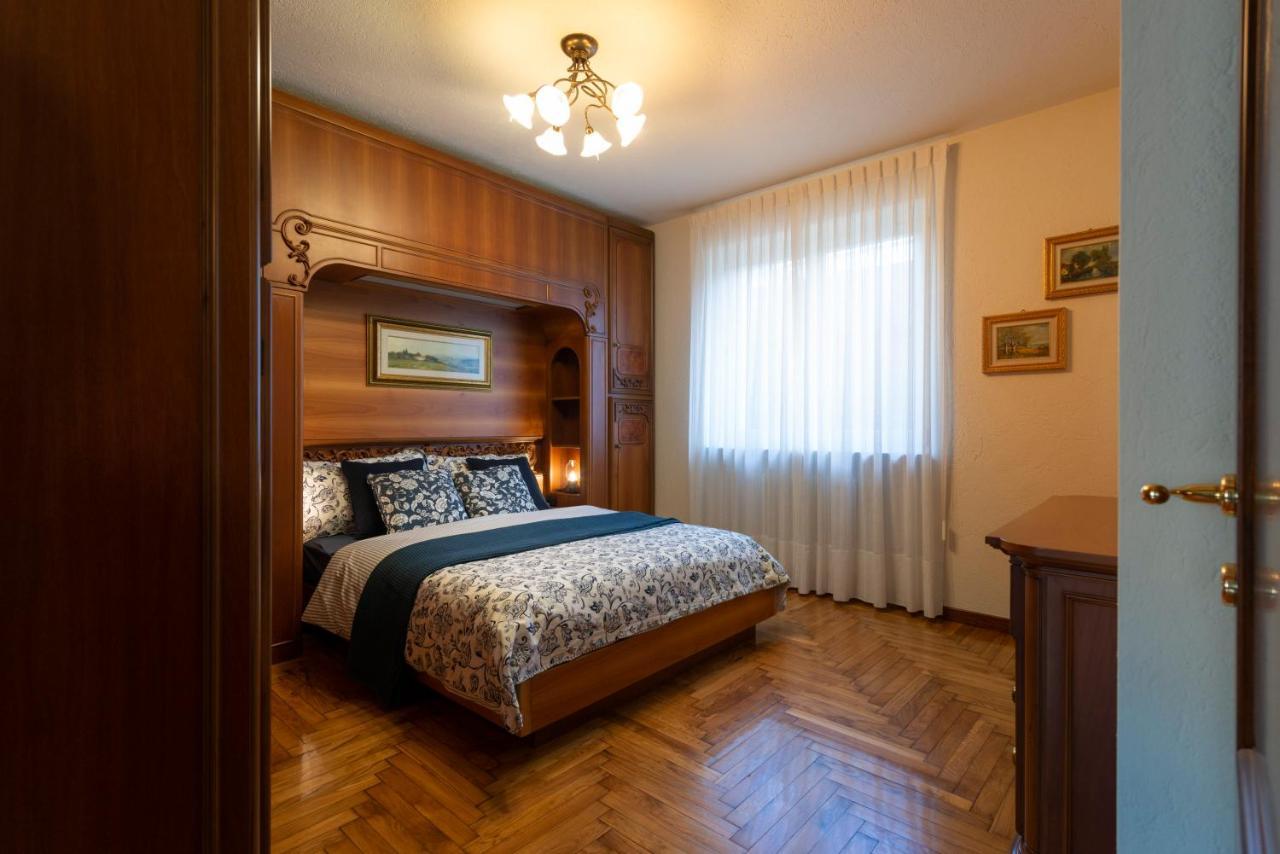 Villa Mara - Aosta - 200 Mq - Wifi - Jacuzzi - Parcheggio - Giardino Екстер'єр фото