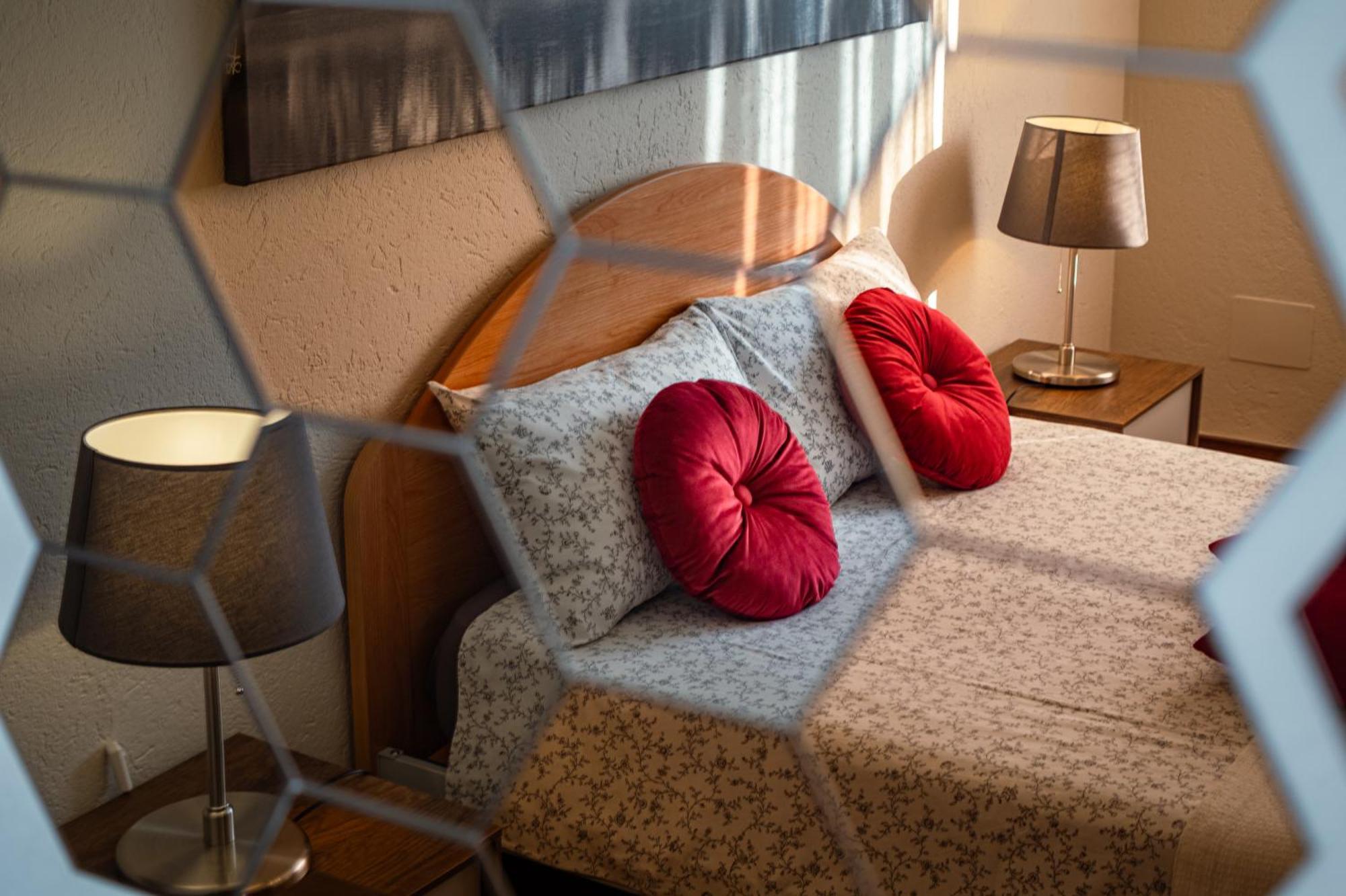 Villa Mara - Aosta - 200 Mq - Wifi - Jacuzzi - Parcheggio - Giardino Екстер'єр фото