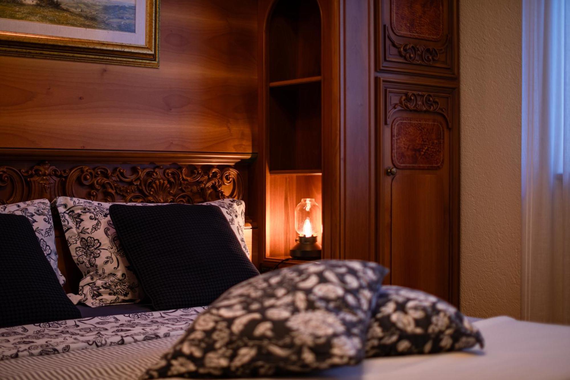 Villa Mara - Aosta - 200 Mq - Wifi - Jacuzzi - Parcheggio - Giardino Екстер'єр фото