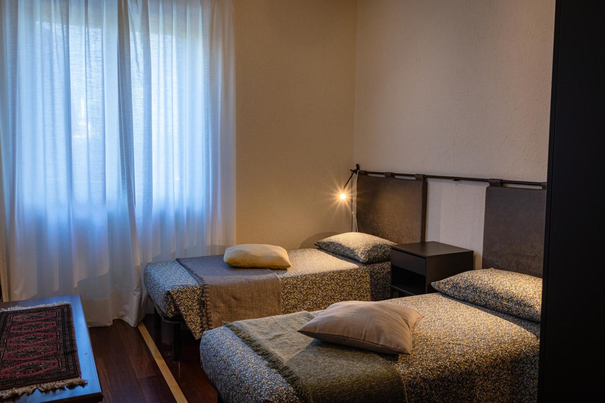 Villa Mara - Aosta - 200 Mq - Wifi - Jacuzzi - Parcheggio - Giardino Екстер'єр фото